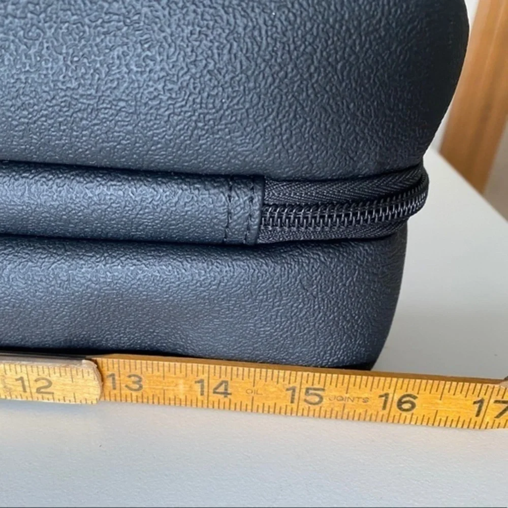 Targus Black Ballistic Canvas Nylon Mesh Fabric Safeport Laptop briefcas…